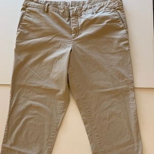 Kut from the Kloth khaki capris Size 14